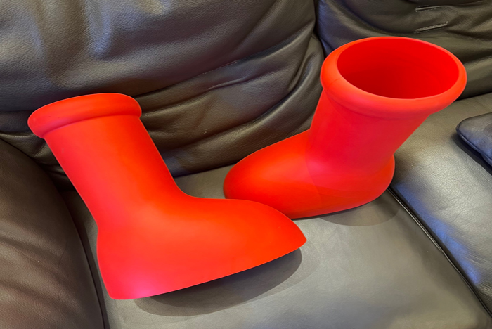 mschf big red boots