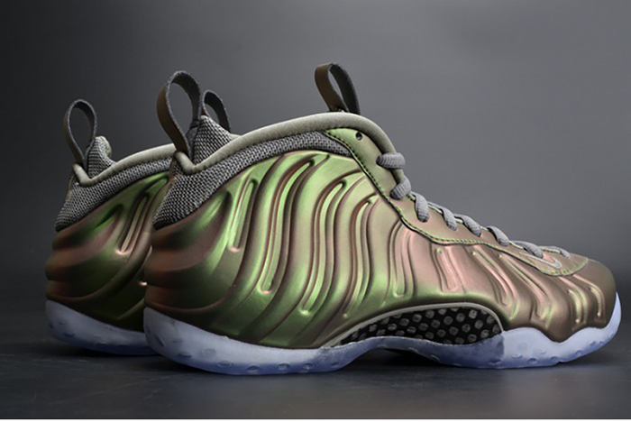 nike air foamposite one "shine"  dark stucco/ black  aa3963-001
